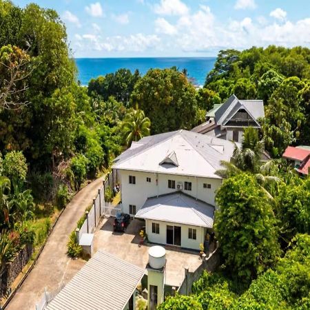 Dovass Self Catering Apartments Takamaka Dış mekan fotoğraf