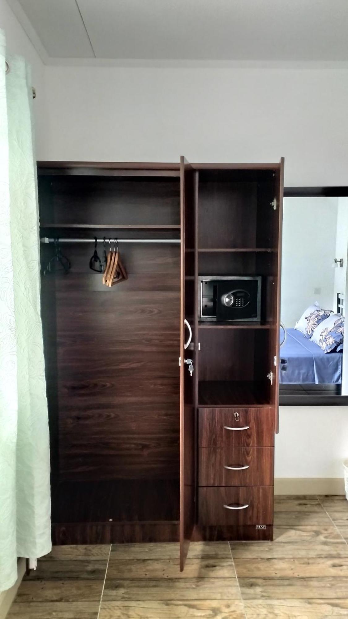 Dovass Self Catering Apartments Takamaka Oda fotoğraf